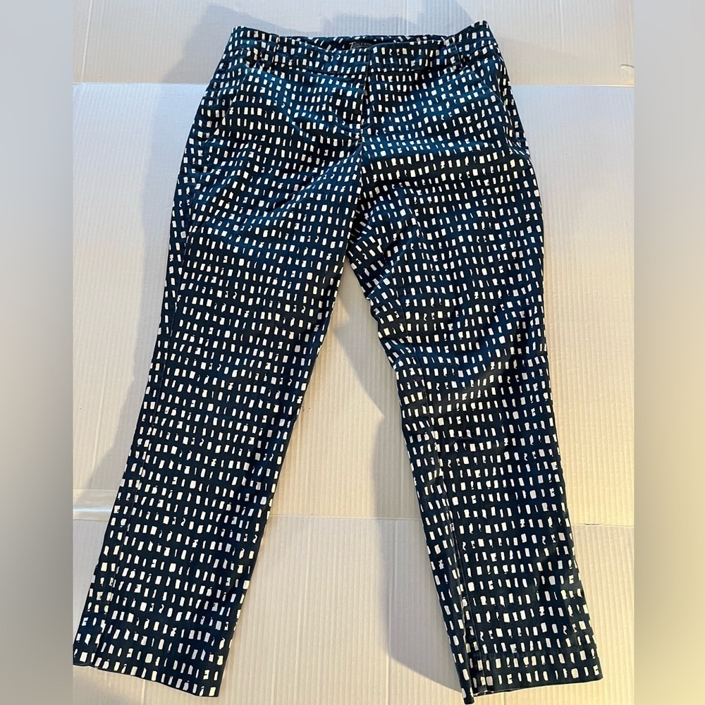 𝅺ny & Co 7th Avenue Dress Pants Ankle Length, cropped. Size 8